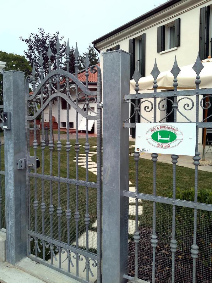 Le Mandragole B&B Ронкаде Экстерьер фото